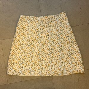 Hollister mini skirt